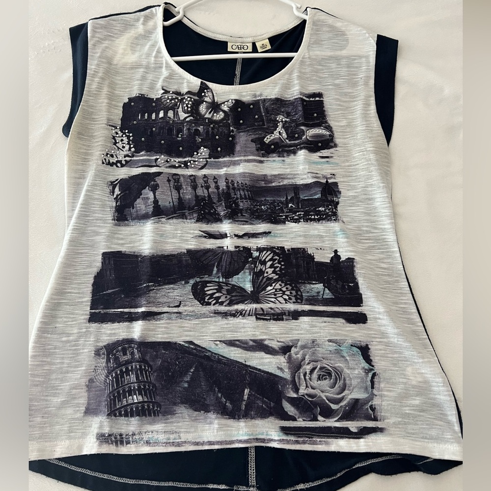Cato White and Navy Graphic Shirt